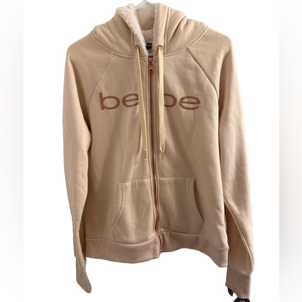 Retro Bebe women’s  Light Tan Zip-Up Hoodie with fur hood size L